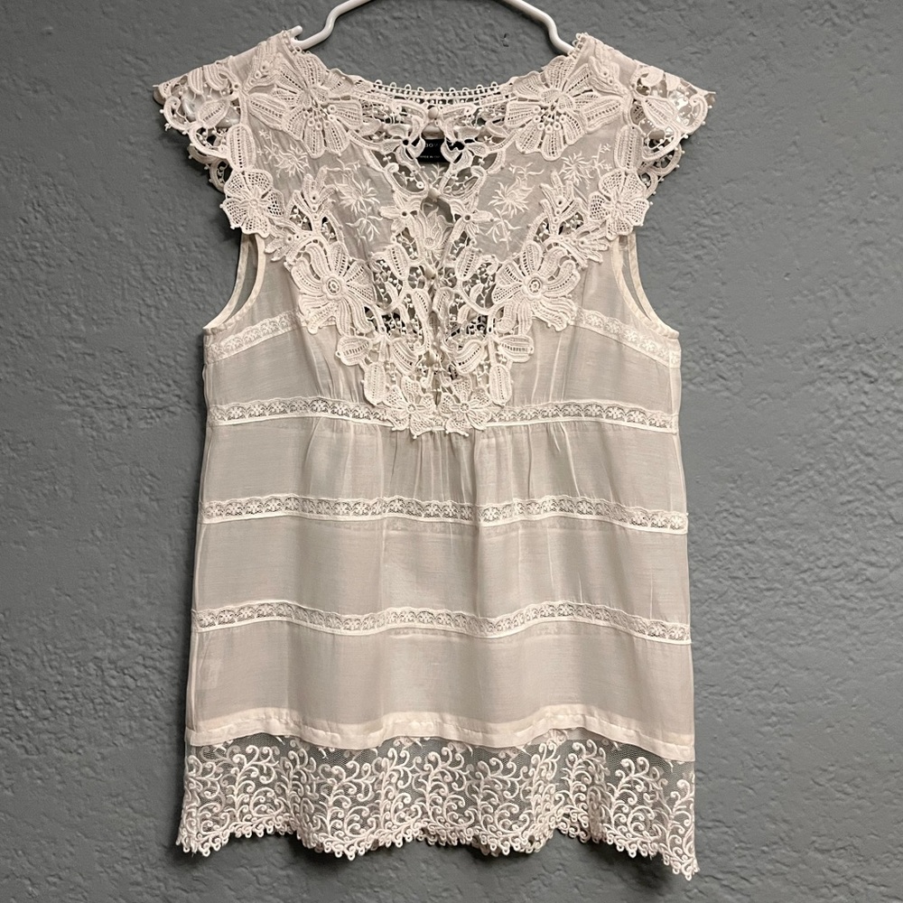 RARE white Embroidery top